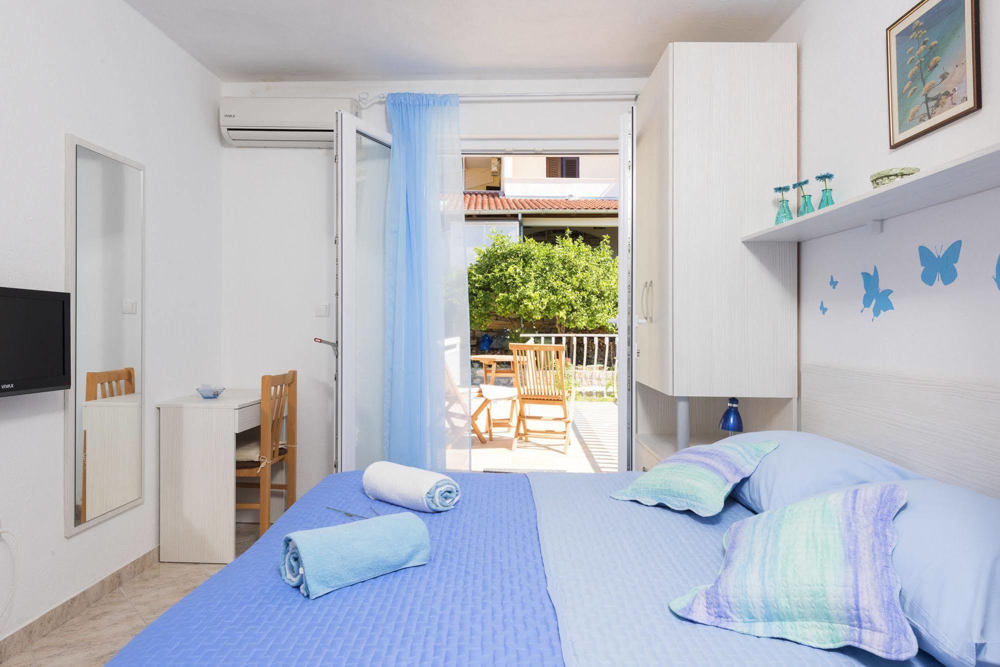 Apartments Nona 1 Hvar Town Esterno foto